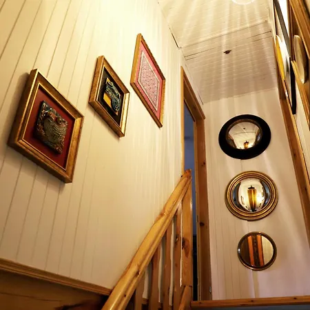 Villa Wiedzmy - Czary Mary U Tamary - Kocia Oaza W Puszczy Bialej