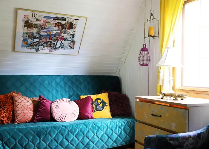 Wiedzmy - Czary Mary U Tamary - Kocia Oaza W Puszczy Bialej Vila Dybki