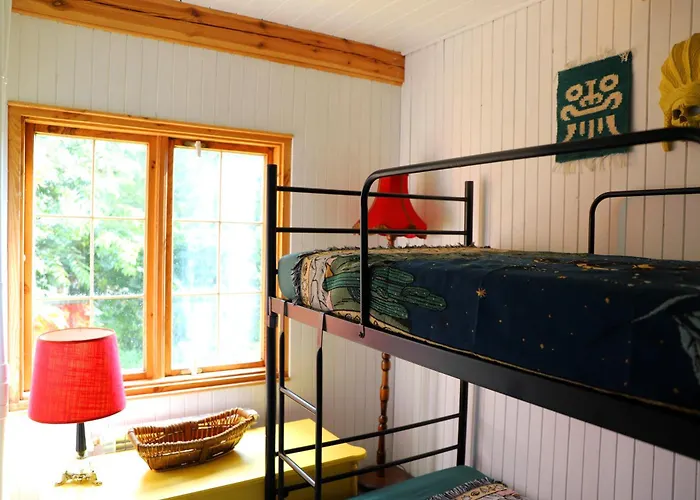 Vila Wiedzmy - Czary Mary U Tamary - Kocia Oaza W Puszczy Bialej *