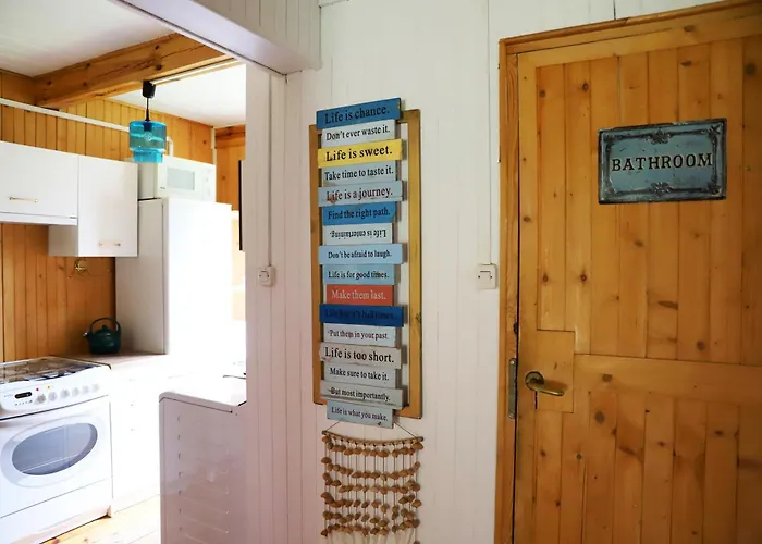 Wiedzmy - Czary Mary U Tamary - Kocia Oaza W Puszczy Bialej Vila